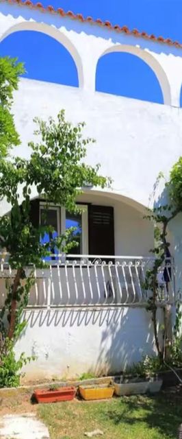 Apartment Oleandar Pisak