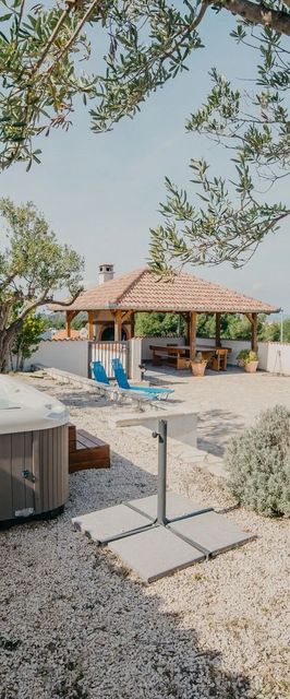 Yellowhammer Apartments - Villa Dva