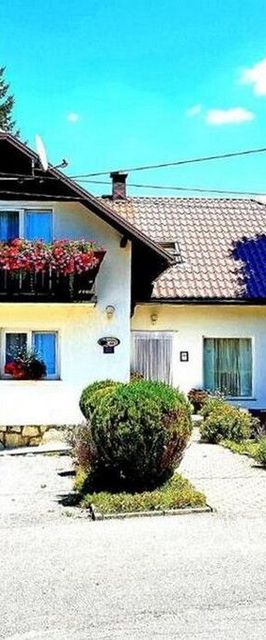 Szobák Magán Parkolóhellyel Jezerce, Plitvice - 25059 Jezerce