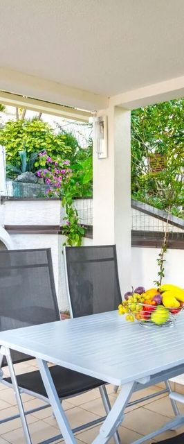 Apartmanok Parkolóhellyel Njivice, Krk - 25088 Njivice