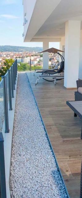 Apartmanok Családok Részére Medencével Rastici, Ciovo - 25089 Rastići