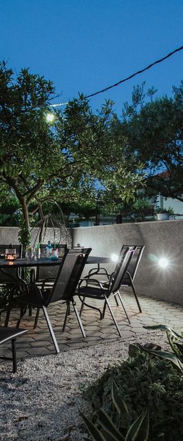 Apartmanok Parkolóhellyel Trogir - 25102