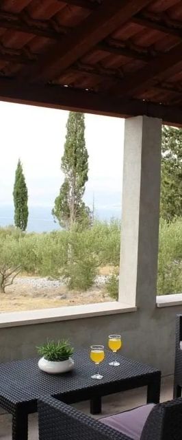 Nyaralóház Parkolóhellyel Supetar, Brac - 25125 Supetar