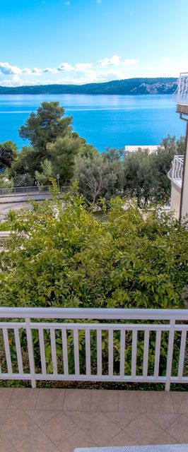 Apartment Golden Blue sea Seget Donji