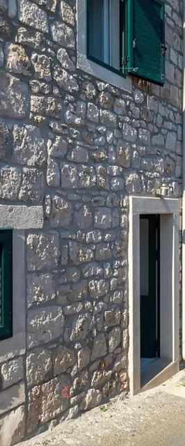 Apartman Sutivan - CDB871