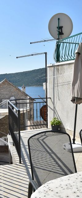 Apartment Miledina Primosten