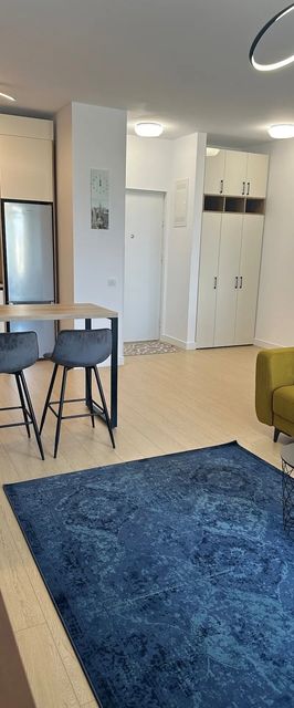Apartament Biscuit / center Iași