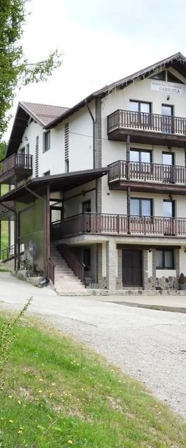 Pensiunea Gabriela Coșna