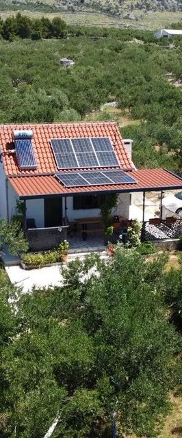 Robinzoni Nyaralóház Elszigetelt Helyen Marina, Trogir - 25320 Marina