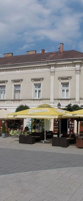 Buy the Wall Apartman Székesfehérvár