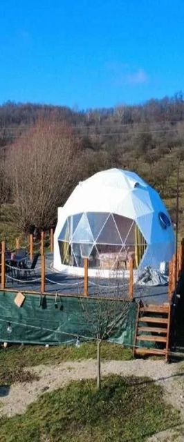 GlampingDenis Igloo Mihăeşti