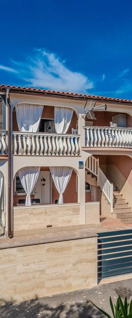 Apartmanok Internet Hozzáféréssel Vir - 23542