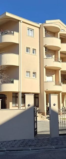Apartmanok A Tenger Mellett Tucepi, Makarska - 25180 Tučepi