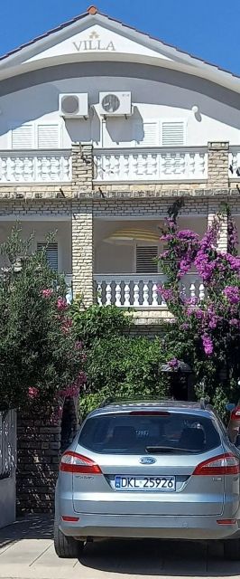 Apartmanok Parkolóhellyel Srima - Vodice, Vodice - 25188 Srima - Vodice