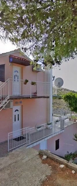 Apartmanok Parkolóhellyel Bilo, Primosten - 25283 Bilo