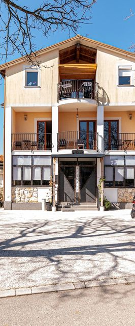 Apartmanok és Szobák Parkolóhellyel Rovinj - 25298