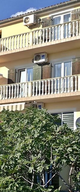 Apartmanok Parkolóhellyel Starigrad, Paklenica - 25376 Starigrad