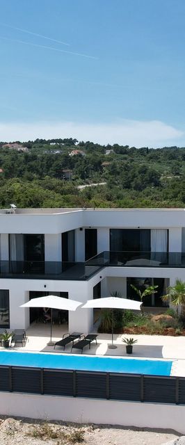 Ház Családok Részére Medencével Rogac, Solta - 25444 Rogač