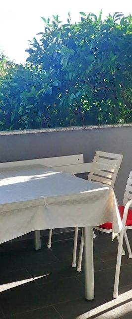 Apartmanok Gyermekes Családok Részére Starigrad, Paklenica - 25484 Starigrad