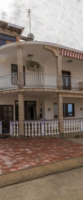 Apartments Maky Supetarska Draga