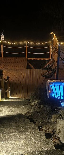 Tünemény Erdei Wellness Kunyhó Esztergom