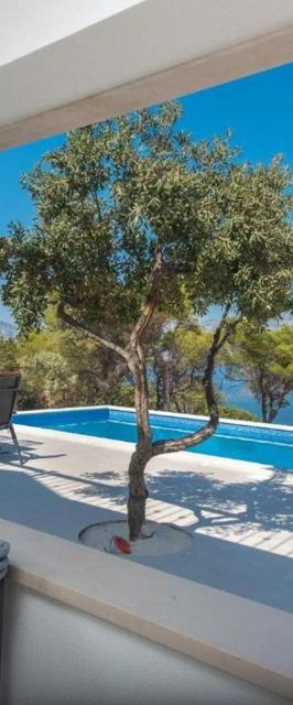 Villa Azure Bay Povlja