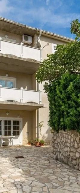 Apartments With Parking Space Pag - 24758