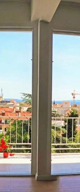 Apartment City View Split