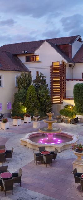 Kristály Imperial Hotel Tata