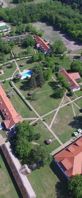 Sarlóspuszta Club Hotel Tatárszentgyörgy