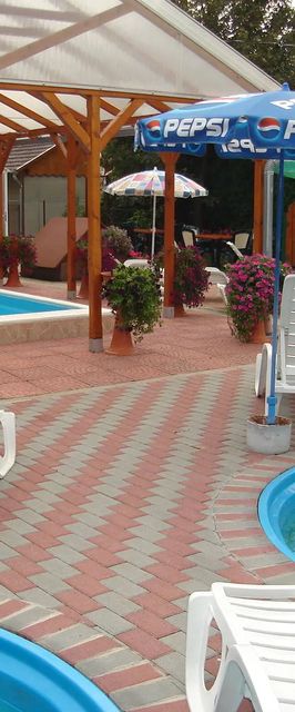 Gémes Vendégház Balatonszárszó