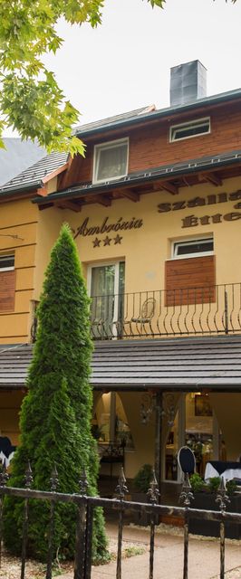 Ambrózia Szálláshely és Étterem Miskolctapolca