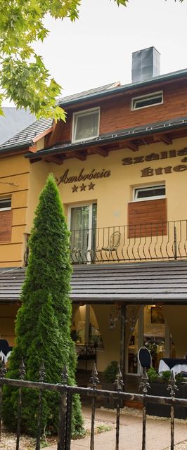 Ambrózia Szálláshely és Étterem Miskolctapolca
