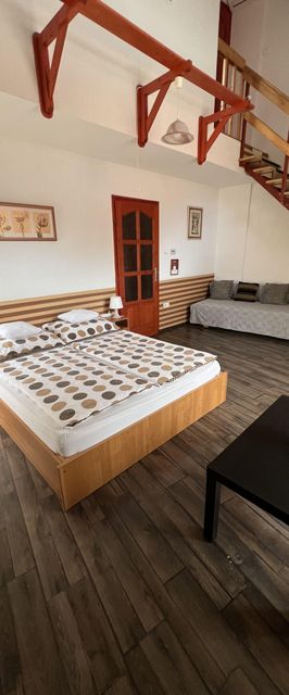 Hellasz Apartman Gyula