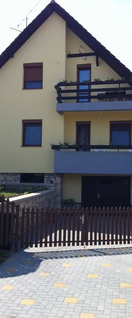 Lívia Apartman Balatonalmádi