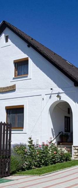 Bano Porta Köveskál