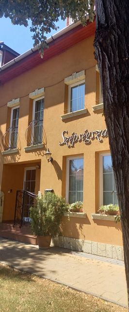 Európa Panzió Eger