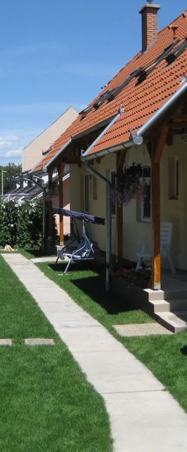 Lala Apartmanok Balatonboglár