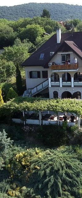 Pigál Panzió Badacsonyörs