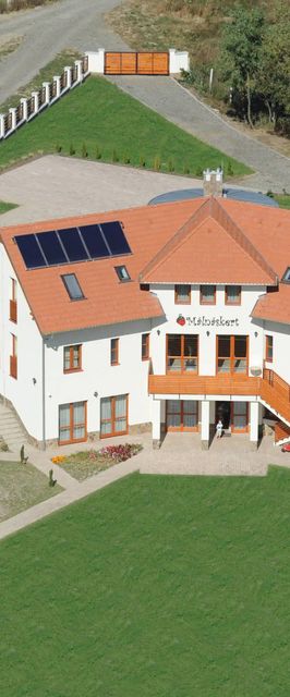 Málnáskert Vendégház Kóspallag