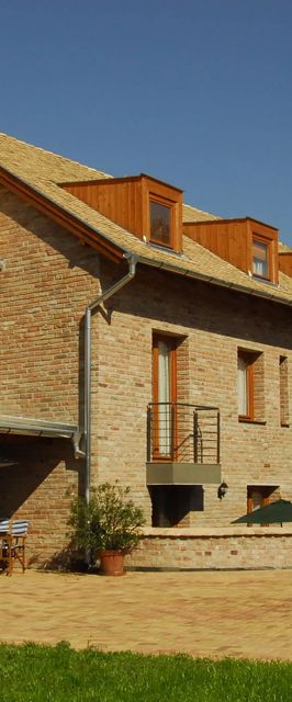 Várárok Apartman*** Gyula