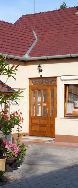 Betti Motel Kiskunhalas