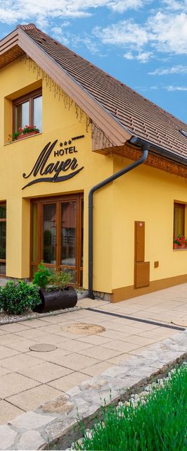 Hotel Mayer Alsóörs