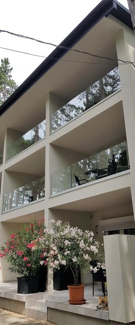 Apartmanház Villa Lakos Siófok