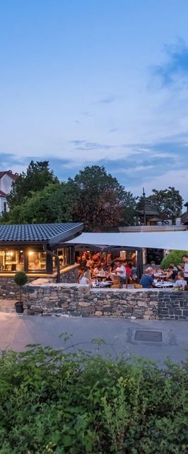 Borbarátok Panzió és Étterem Badacsonytomaj