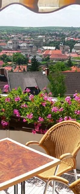 Ferienhaus Apartmanház Zalánki Eger
