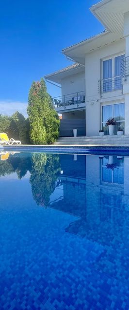 Komáromi Apartmanház Balatonlelle