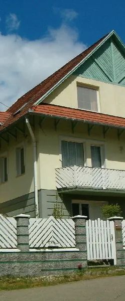 Jucus Apartman Zebegény