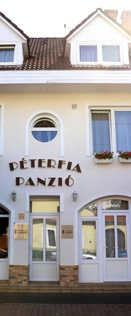 Péterfia Panzió Debrecen