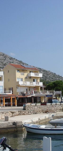 Aparthotel Tota Starigrad